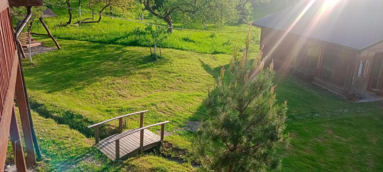 Villa Під Горою à Sheshory Extérieur photo